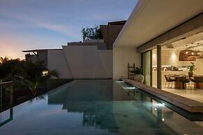 Gamay 3-bedroom Villa With Beach Access