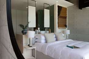 Gamay 3-bedroom Villa With Beach Access
