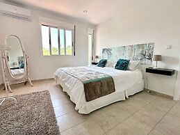 Casa Con Vista - Stunning Villa in Moraira
