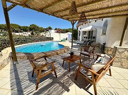3 Bedroom Villa Walking Distance to Moraira