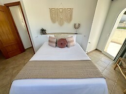 3 Bedroom Villa Walking Distance to Moraira