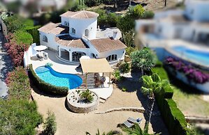 3 Bedroom Villa Walking Distance to Moraira