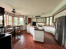 3 BR Villa Coco at Lakeside Villas