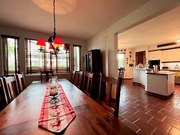 3 BR Villa Coco at Lakeside Villas