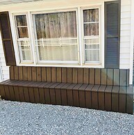 Ellis House Trail Lodging Sleeps 16