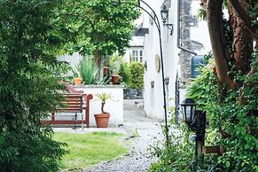 The Stable - One Bedroom Apartment - St Florence