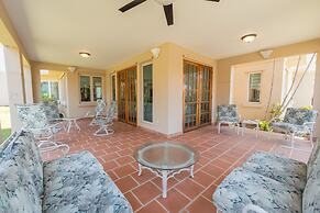 Quaint Villa Beach Access Elina
