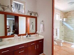Villa Iris 2 Story Ocean View Villa W Pool Access