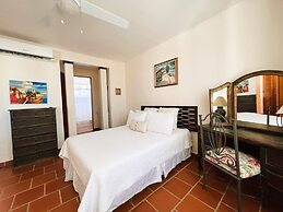 Villa De Palma - Oceanfront Community w Generator