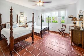 Gardenia- 3BR Dorado- Ocean Views 3 Pools