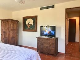 Giovanni Beachfront Community w Pools