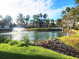 Giovanni Beachfront Community w Pools