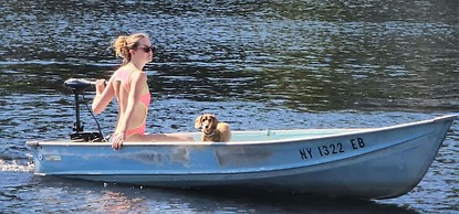 Stabbin Cabin 2 on Grant Island-hottub Boat Pets