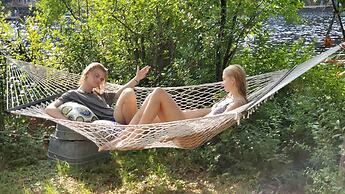 The Stabbin Cabin Grant Island w Boat Hottub Pet