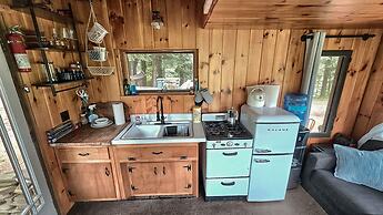 A Secluded Cabin on Your own Prvt Pond Serenity