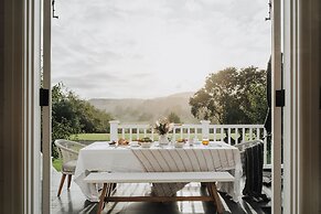 Linnaeus Farm Berry - by Linnaeus Collection