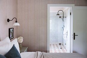 Moraea Farm Suite in Berry