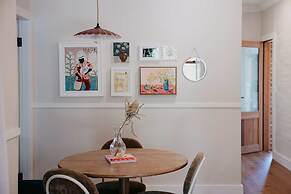 Moraea Farm Suite in Berry