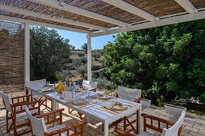 VIP Villa Panoramic Seaview Close to Beaches