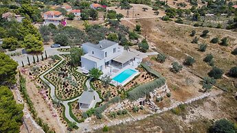 Modern VIP Villa 100 Privacy Stunning Views