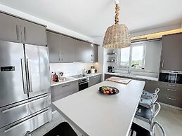 Modern VIP Villa 100 Privacy Stunning Views