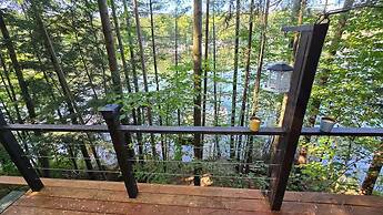 2 Romantic Island Cabins for 5 - Hot Tub Boat