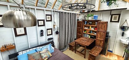 2 Romantic Island Cabins for 5 - Hot Tub Boat