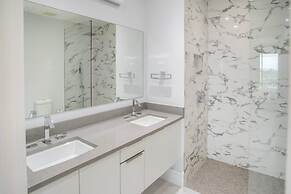 One Bedroom Condo at ONE Cable Beach