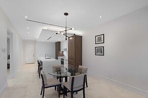 Modern Condo at One Cable Beach With Balcony