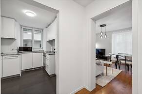 Modern 2 Bdr-flat top Location