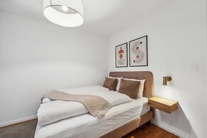 Modern 2 Bdr-flat top Location