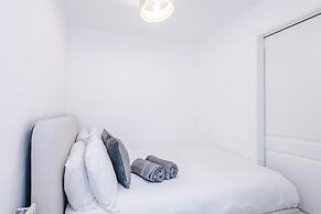 Stylish City Centre Apartment