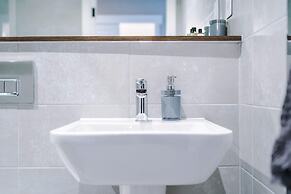 Stylish City Centre Apartment