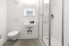 Lucern 2-br Flat w Netflix Top Location