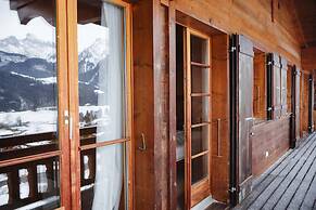 Modern 3 Br Duplex With Huge Panoramic Alps Views
