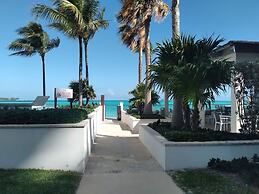 2 Bed Condo at ONE Cable Beach With Balcony