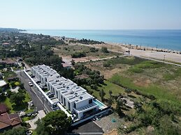 Serene Villas Halkidiki - Cfront Private Pool
