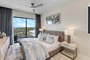 Beachfront 3 Bedroom Luxury Residence