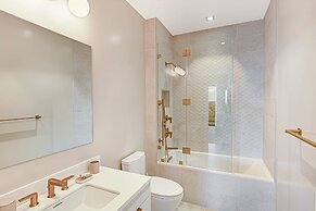 Beachfront 3 Bedroom Luxury Residence
