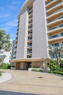 Beachfront 3 Bedroom Luxury Residence