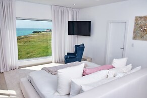 Lilypad Luxurious Cliffside Villa With Stunning Sea Views