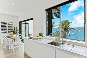 Phoenix Apartment at Palm View Collective