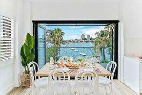 Phoenix Apartment at Palm View Collective