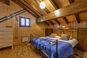 Chalet Les Jeunes - 8 Pax Swiss Ski Chalet