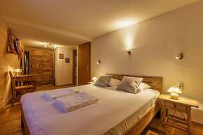 Beautiful Apartment Under Owners Chalet