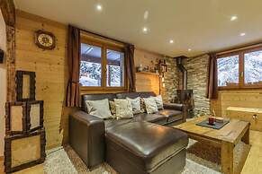 Beautiful Apartment Under Owners Chalet