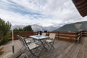 La Taniere Cozy Chalet With Incredible Views and Parking