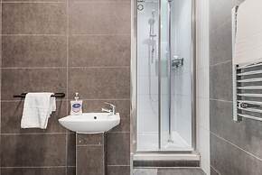 Charming 2 Bed-ensuites Fast Wi-fi