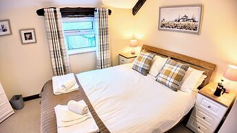 Haycombe Farm Cottage