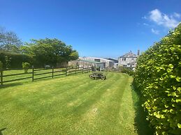 Haycombe Farm Cottage